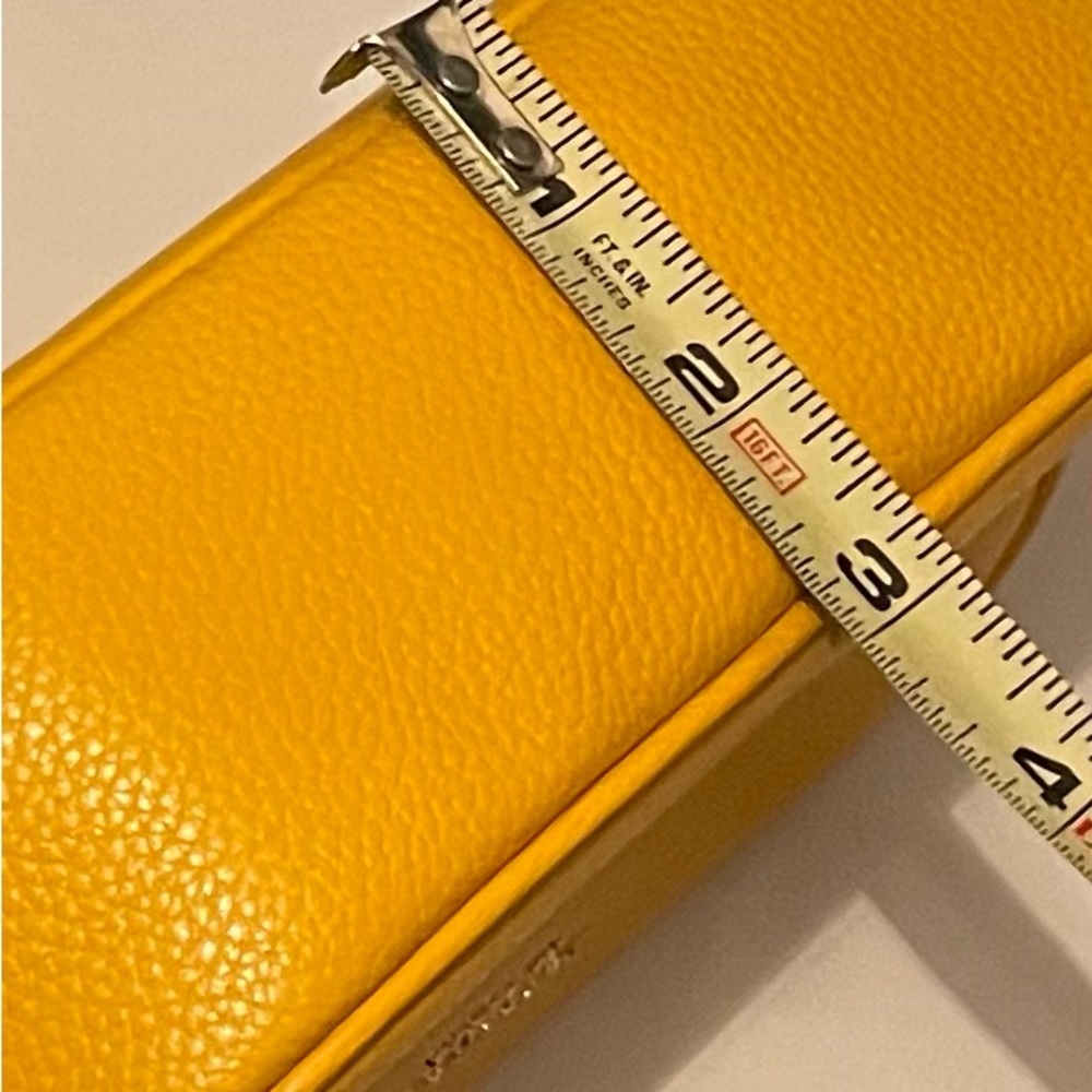 Kate Spade Camera Crossbody - Picture 9 of 16